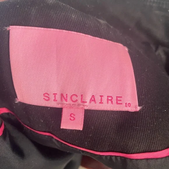 Sinclaire 10 Elegant Black Bow Trench Coat - Picture 9 of 10